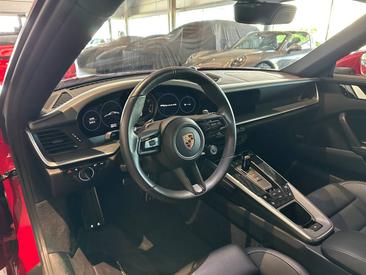Porsche 992 I Carrera 4S — photo 18
