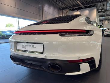Porsche 992 I Carrera S — photo 28