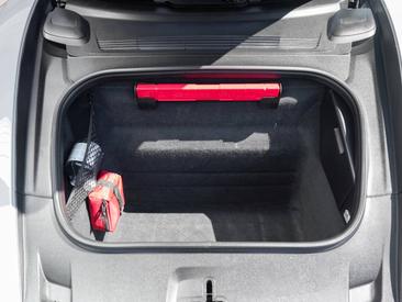 Porsche 992 I Targa 4S — photo 23