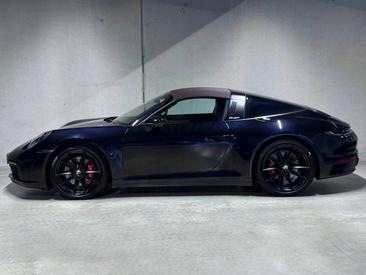 Porsche 992 I Targa 4S — photo 3