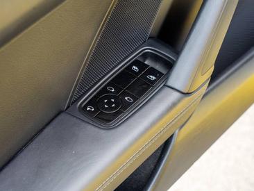 Porsche 992 I Carrera S — photo 25