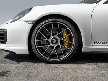 Porsche 991 II Turbo S — photo 4