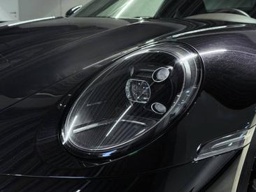 Porsche 992 I Targa 4S — photo 12