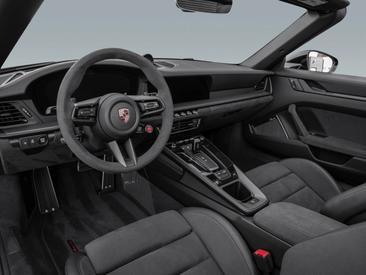 Porsche 992 II Targa 4 GTS — photo 15