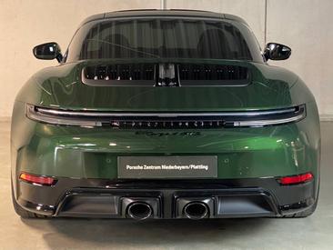 Porsche 992 II Targa 4 GTS — photo 5