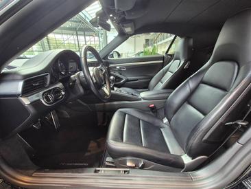 Porsche 991 II Carrera 4 Cabriolet — photo 12