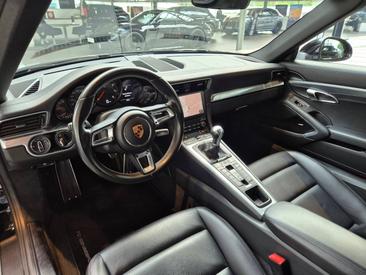 Porsche 991 II Carrera 4 Cabriolet — photo 14