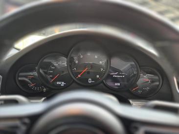 Porsche 991 II Carrera 4 Cabriolet — photo 16