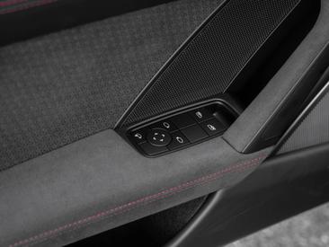 Porsche 992 II Targa 4 GTS — photo 22