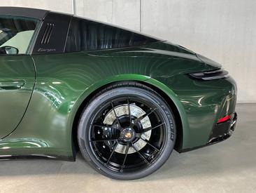 Porsche 992 II Targa 4 GTS — photo 12
