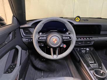 Porsche 992 II Targa 4 GTS — photo 17