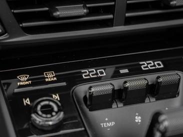Porsche 992 II Targa 4 GTS — photo 28