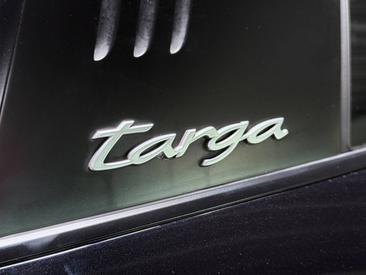 Porsche 992 I Targa 4S — photo 33