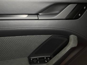 Porsche 992 II Targa 4 GTS — photo 23