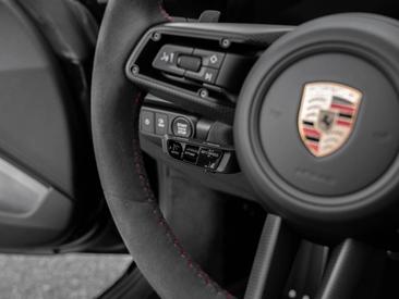 Porsche 992 II Targa 4 GTS — photo 38