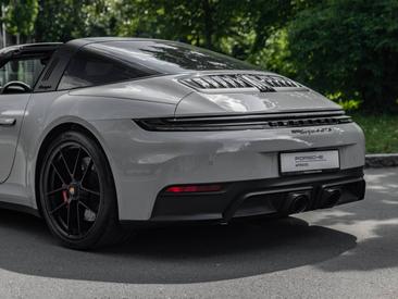 Porsche 992 II Targa 4 GTS — photo 8