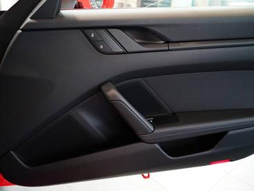 Porsche 992 I GT3 Mit Touring-Paket — photo 29