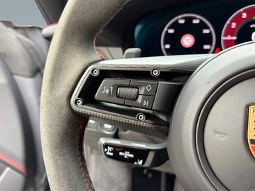 Porsche 992 II Targa 4 GTS — photo 22