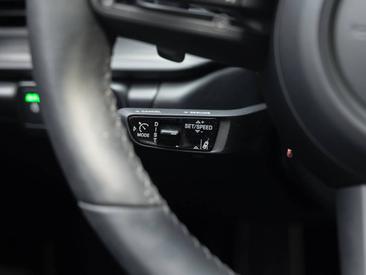 Porsche 992 II Targa 4 GTS — photo 20