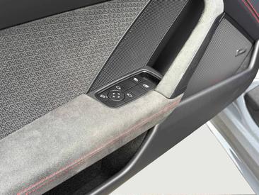 Porsche 992 II Targa 4 GTS — photo 23