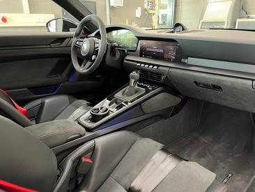 Porsche 992 II GT3 — photo 16