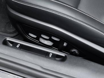 Porsche 992 II Targa 4 GTS — photo 29