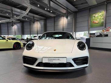 Porsche 992 I Carrera 4 GTS Cabriolet — photo 4