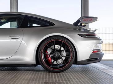 Porsche 992 I GT3 — photo 15