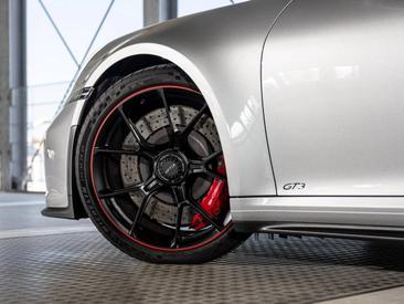 Porsche 992 I GT3 — photo 16