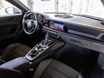 Porsche 992 I GT3 — photo 30