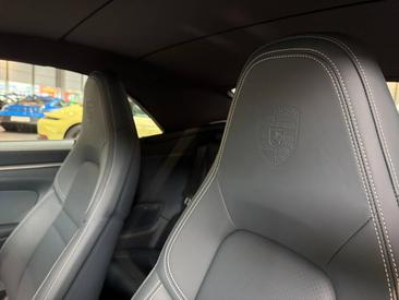 Porsche 992 I Carrera 4 GTS Cabriolet — photo 32