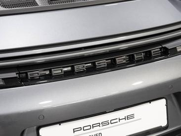 Porsche 992 II GT3 Mit Touring-Paket — photo 8