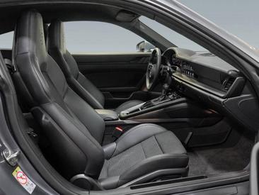 Porsche 992 II GT3 Mit Touring-Paket — photo 15