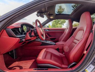 Porsche 992 I Carrera S — photo 18