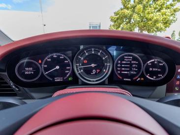 Porsche 992 I Carrera S — photo 26