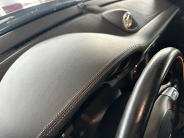Porsche 911 Carrera 4S — photo 36