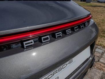 Porsche 992 I Carrera S — photo 34
