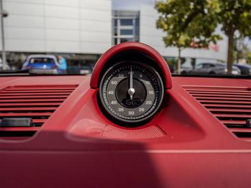 Porsche 992 I Carrera S — photo 42