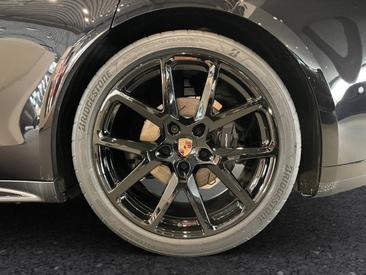 Porsche Panamera III — photo 13