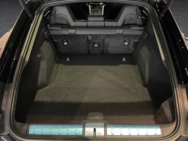Porsche Panamera III — photo 18
