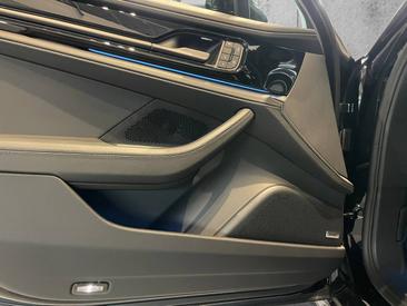 Porsche Panamera III — photo 27