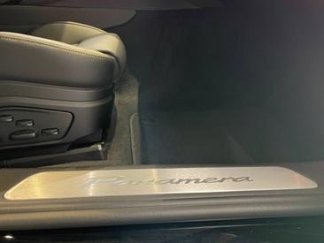 Porsche Panamera III — photo 31
