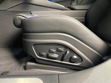 Porsche Panamera III 4 — photo 19