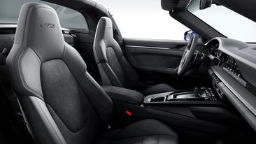 Porsche 992 I Targa 4 GTS — photo 9