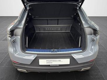 Porsche Cayenne III Coupé — photo 9
