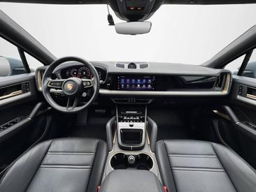 Porsche Cayenne III Coupé — photo 16