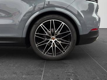 Porsche Cayenne III Coupé — photo 25