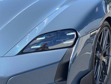 Porsche Taycan ph2 Turbo GT — photo 9