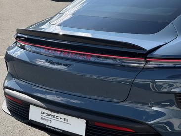 Porsche Taycan ph2 Turbo GT — photo 11