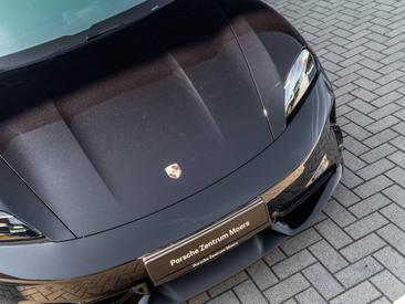 Porsche Taycan ph2 GTS Sport Turismo — photo 13